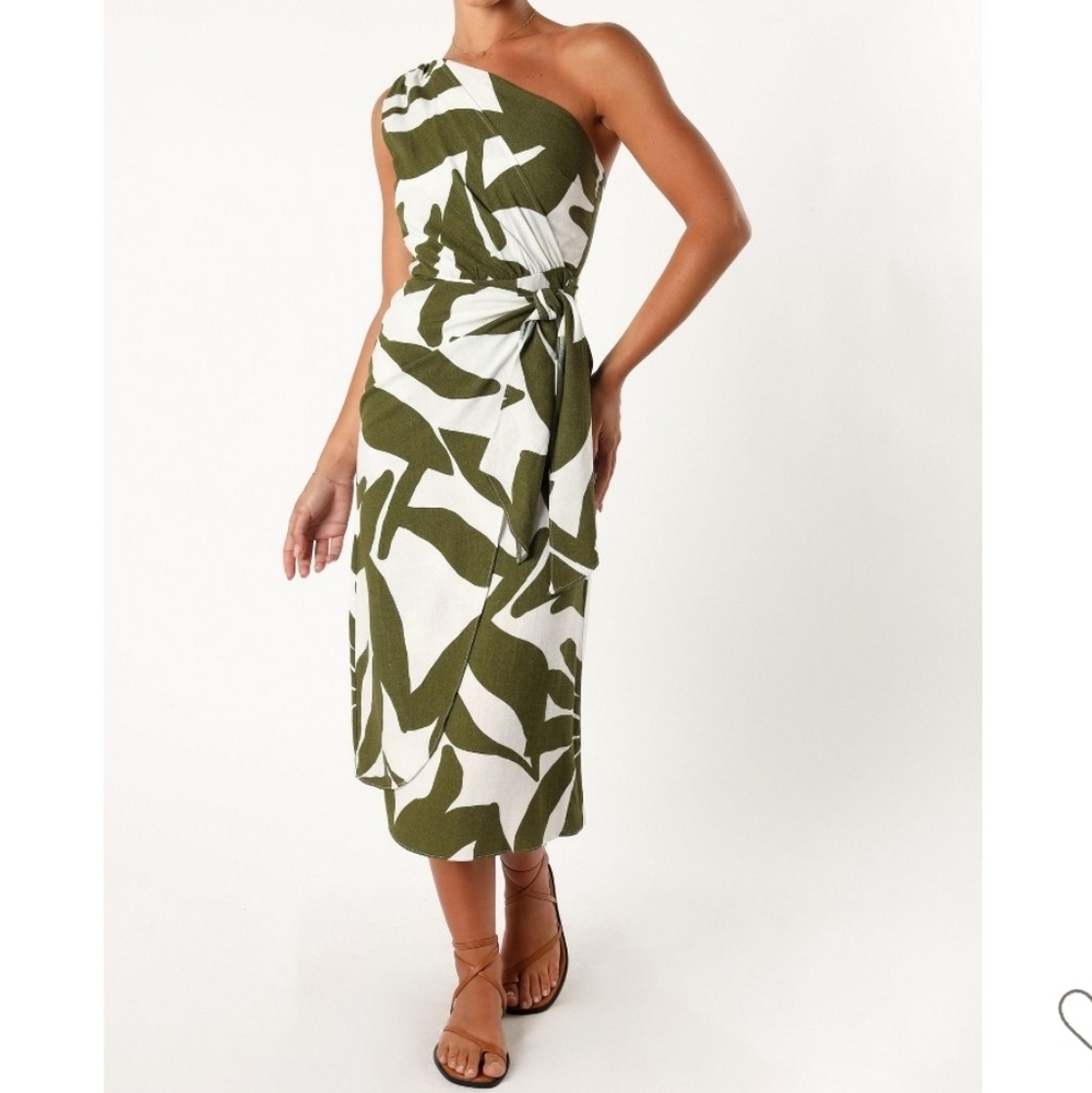 Petal & Pup Green and White One Shoulder Dress